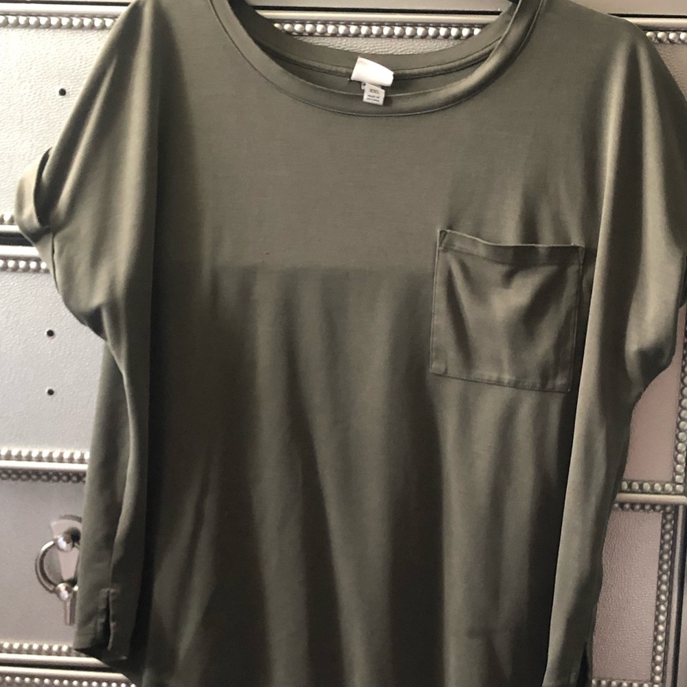 Hunter green shirt